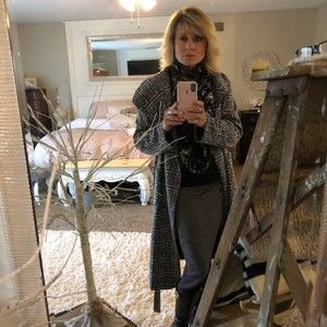 Meet your Posher, Kim